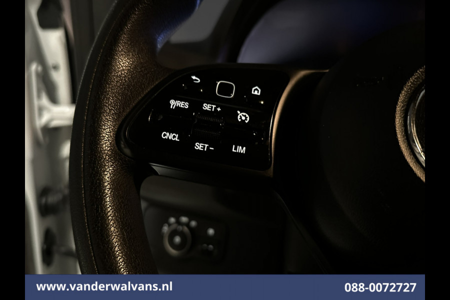 Mercedes-Benz Sprinter 316 CDI 163pk L2H1 Euro6 Airco | 2800kg trekhaak | Omvormer | Camera Cruisecontrol, Parkeersensoren Mercedes-Benz Sprinter 316 CDI 163pk L2H1 Euro6 Airco | 2800kg trekhaak | Omvormer | Camera Cruisecontrol, Parkeersensoren