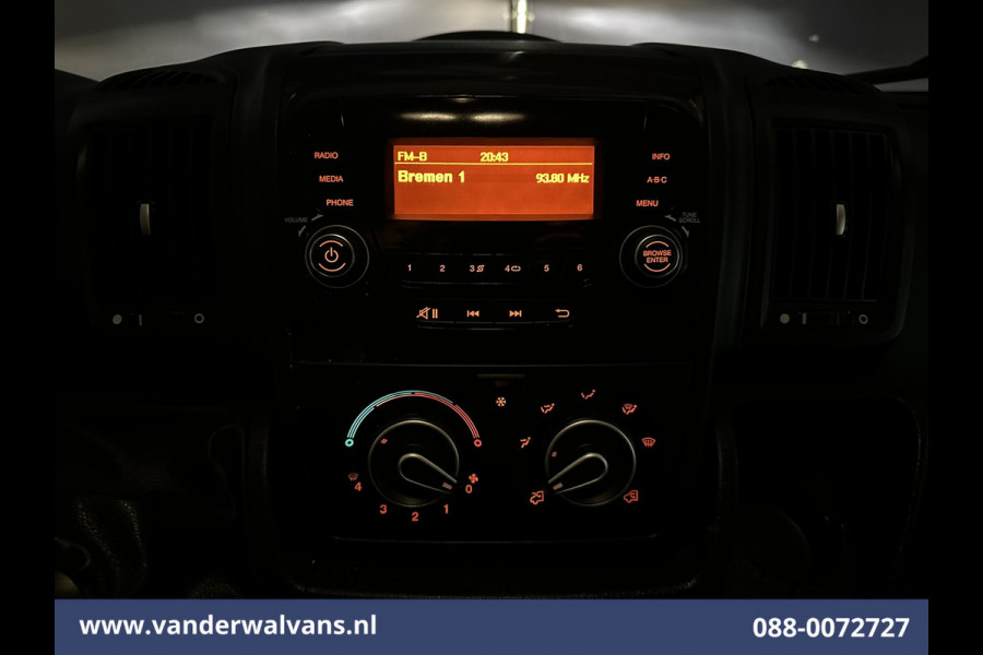 Peugeot Boxer 2.2 BlueHDi 141pk Bakwagen Laadklep Euro6 Airco | Cruisecontrol Bijrijdersbank