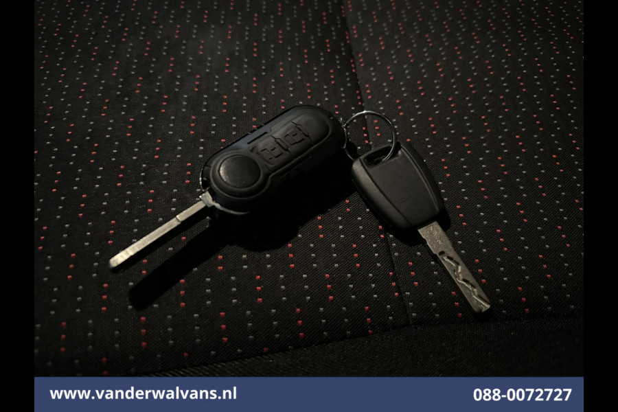 Peugeot Boxer 2.2 BlueHDi 141pk Bakwagen Laadklep Euro6 Airco | Cruisecontrol Bijrijdersbank