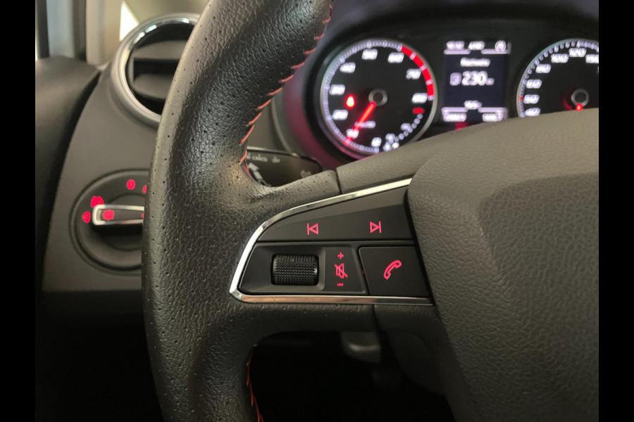 Seat Ibiza 1.0 TSI FR 110PK AIRCO CLIMA NAVI CRUISE BT MULTI STUUR 6VERS SPEC INT PRIVACYGLAS ZEER NETTE AUTO