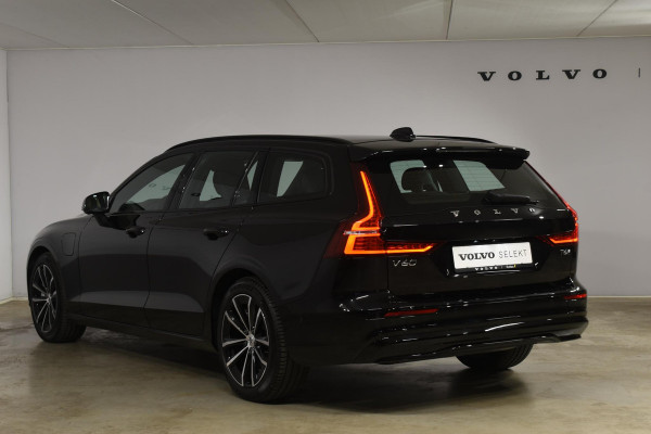 Volvo V60 T6 350PK Automaat Plus Dark / Navigatie / 360 Camera / Harman Kardon / Stuur & Stoelverwarming / LM Velgen / Trekhaak
