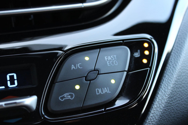 Toyota C-HR 1.8 Hybrid Style Automaat Camera Navi JBL ACC