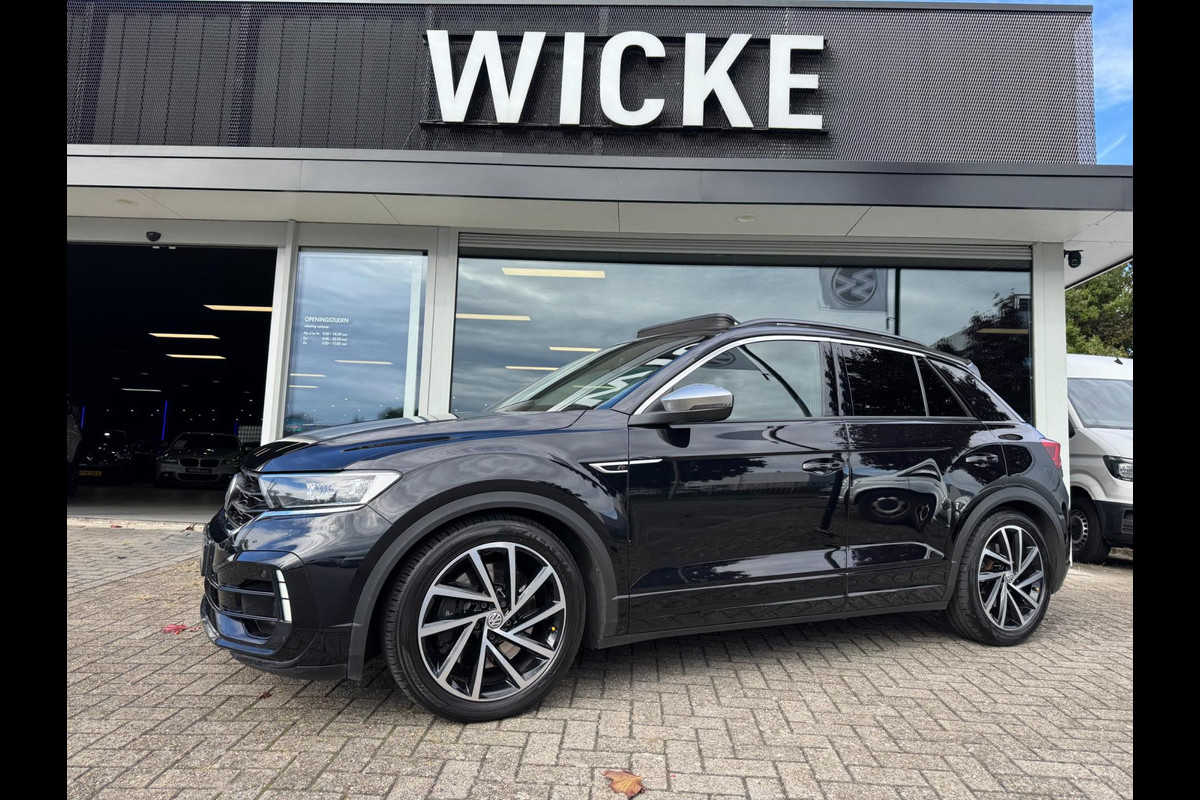 Volkswagen T-Roc 2.0 TSI 4Motion R 300 PK AKRAPOVIC Panorama Camera