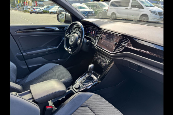 Volkswagen T-Roc 2.0 TSI 4Motion R 300 PK AKRAPOVIC Panorama Camera