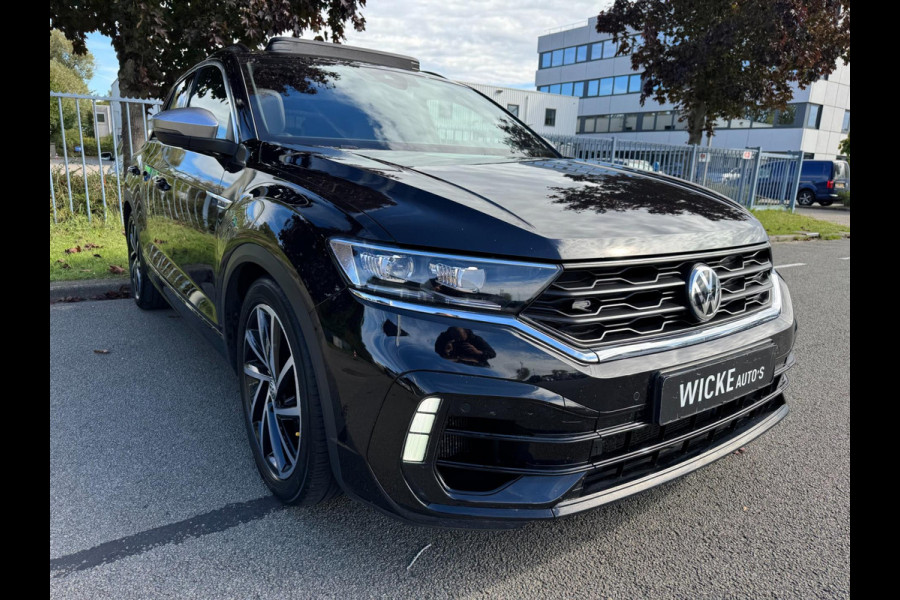 Volkswagen T-Roc 2.0 TSI 4Motion R 300 PK AKRAPOVIC Panorama Camera