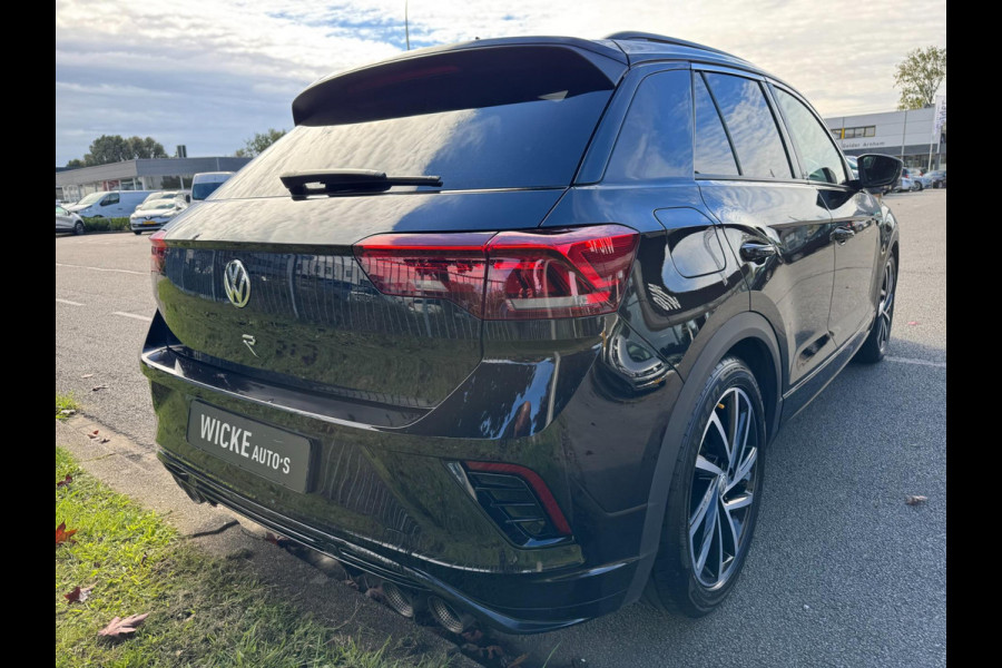 Volkswagen T-Roc 2.0 TSI 4Motion R 300 PK AKRAPOVIC Panorama Camera