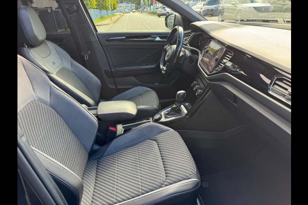 Volkswagen T-Roc 2.0 TSI 4Motion R 300 PK AKRAPOVIC Panorama Camera