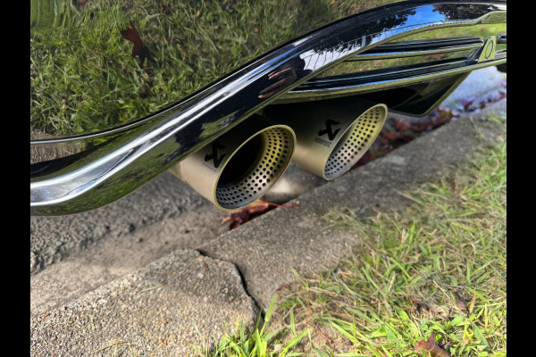 Volkswagen T-Roc 2.0 TSI 4Motion R 300 PK AKRAPOVIC Panorama Camera