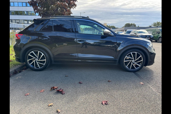 Volkswagen T-Roc 2.0 TSI 4Motion R 300 PK AKRAPOVIC Panorama Camera