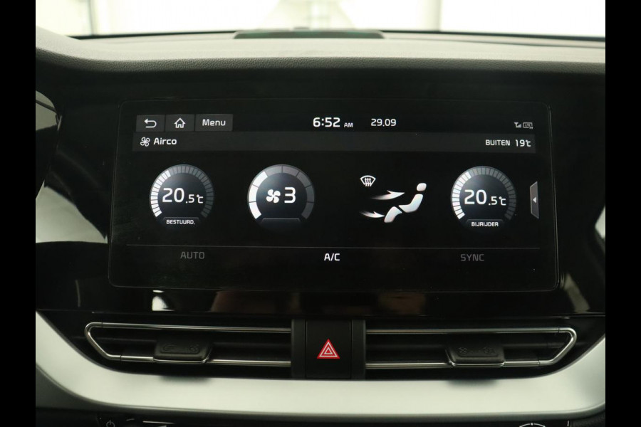 Kia Niro 1.6 GDi PHEV DynamicLine | Adaptive cruise | Half leder | Camera | Carplay | Navigatie | Climate control | Parkeerhulp