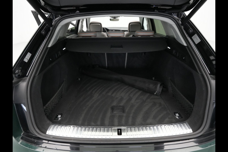 Audi e-tron 55 quattro 408pk advanced Pro Line Plus 95 kWh Panorama Navigatie Camera Bang & Olufsen Trekhaak