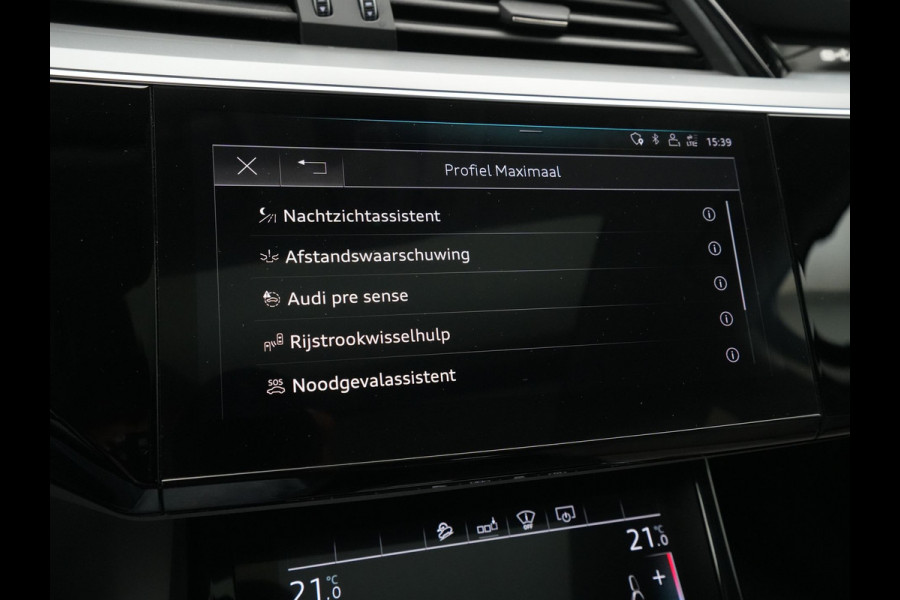 Audi e-tron 55 quattro 408pk advanced Pro Line Plus 95 kWh Panorama Navigatie Camera Bang & Olufsen Trekhaak