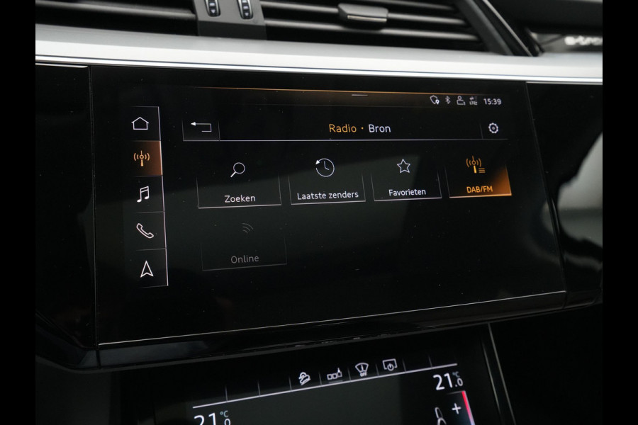 Audi e-tron 55 quattro 408pk advanced Pro Line Plus 95 kWh Panorama Navigatie Camera Bang & Olufsen Trekhaak