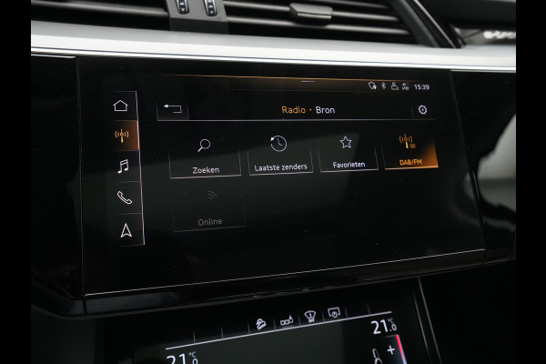 Audi e-tron 55 quattro 408pk advanced Pro Line Plus 95 kWh Panorama Navigatie Camera Bang & Olufsen Trekhaak