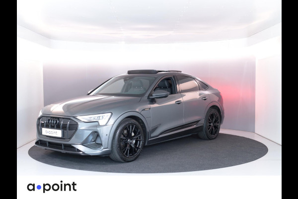 Audi e-tron Sportback 55 quattro S edition 95 kWh 408pk | Panoramadak | Afneembare trekhaak | Matrix Led koplampen | Parkeer camera achter