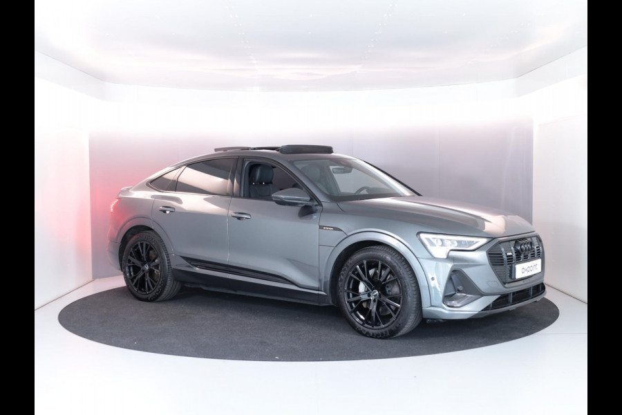 Audi e-tron Sportback 55 quattro S edition 95 kWh 408pk | Panoramadak | Afneembare trekhaak | Matrix Led koplampen | Parkeer camera achter