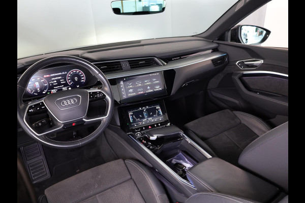 Audi e-tron Sportback 55 quattro S edition 95 kWh 408pk | Panoramadak | Afneembare trekhaak | Matrix Led koplampen | Parkeer camera achter