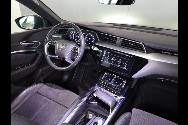 Audi e-tron Sportback 55 quattro S edition 95 kWh 408pk | Panoramadak | Afneembare trekhaak | Matrix Led koplampen | Parkeer camera achter