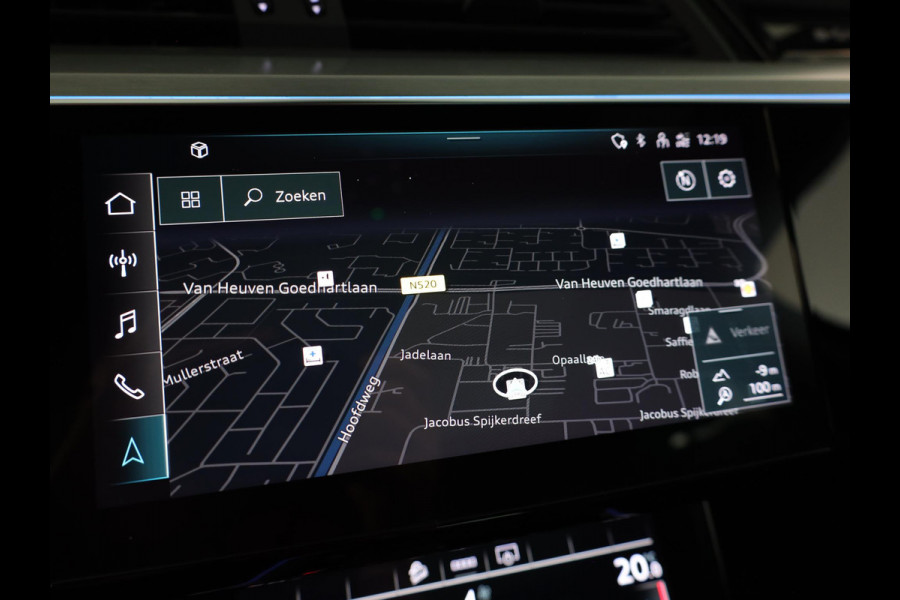 Audi e-tron Sportback 55 quattro S edition 95 kWh 408pk | Panoramadak | Afneembare trekhaak | Matrix Led koplampen | Parkeer camera achter
