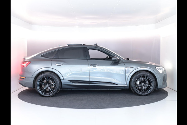 Audi e-tron Sportback 55 quattro S edition 95 kWh 408pk | Panoramadak | Afneembare trekhaak | Matrix Led koplampen | Parkeer camera achter