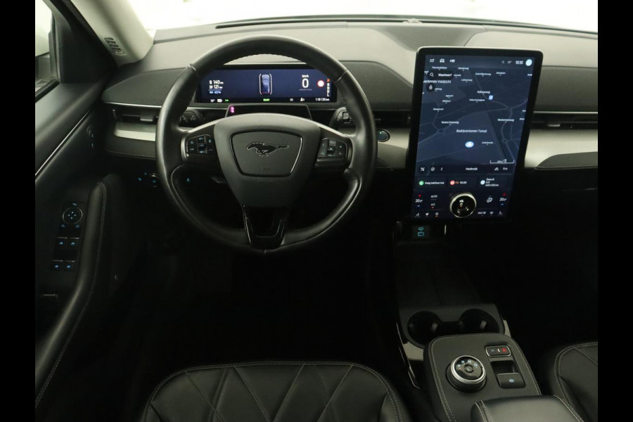 Ford Mustang Mach-E RWD 75 kWh | Trekhaak | Leder | Stoel & stuurverwarming | B&O Sound | 360 Camera | Adaptive cruise | Keyless | Full LED | Navigatie