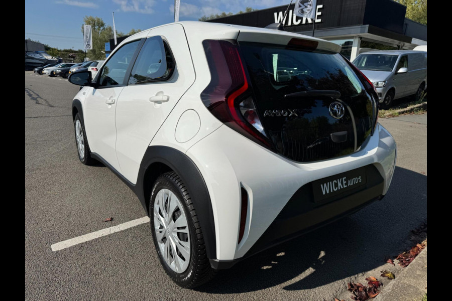 Toyota Aygo X 1.0 VVT-i S-CVT Automaat Camera Led Lane assist 2022