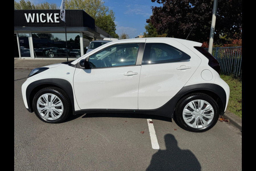 Toyota Aygo X 1.0 VVT-i S-CVT Automaat Camera Led Lane assist 2022