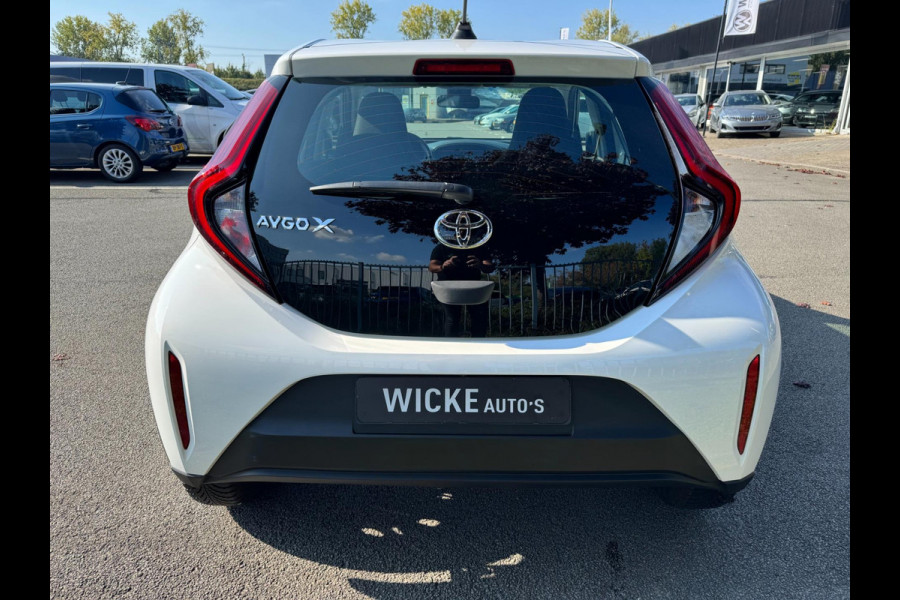 Toyota Aygo X 1.0 VVT-i S-CVT Automaat Camera Led Lane assist 2022