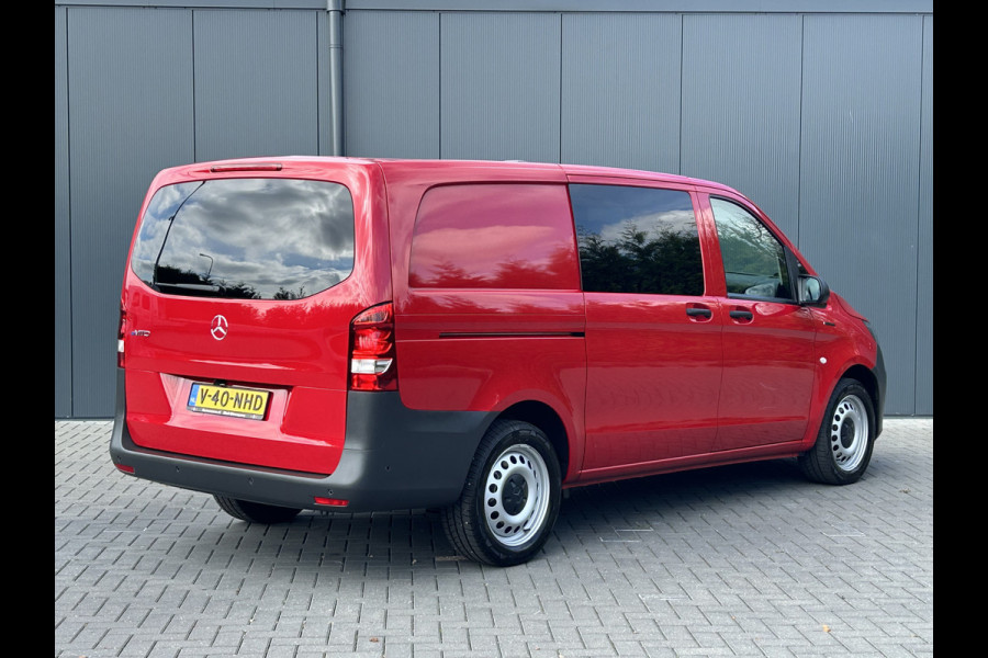 Mercedes-Benz eVito 66 kWh 116 PK BPM VRIJ / 14.706 KM !! / L2H1 / AUTOMAAT / ACHTERKLEP / AIRCO / CRUISE / NAVI / CARPLAY / STOELVERWARMING / 3-ZIT