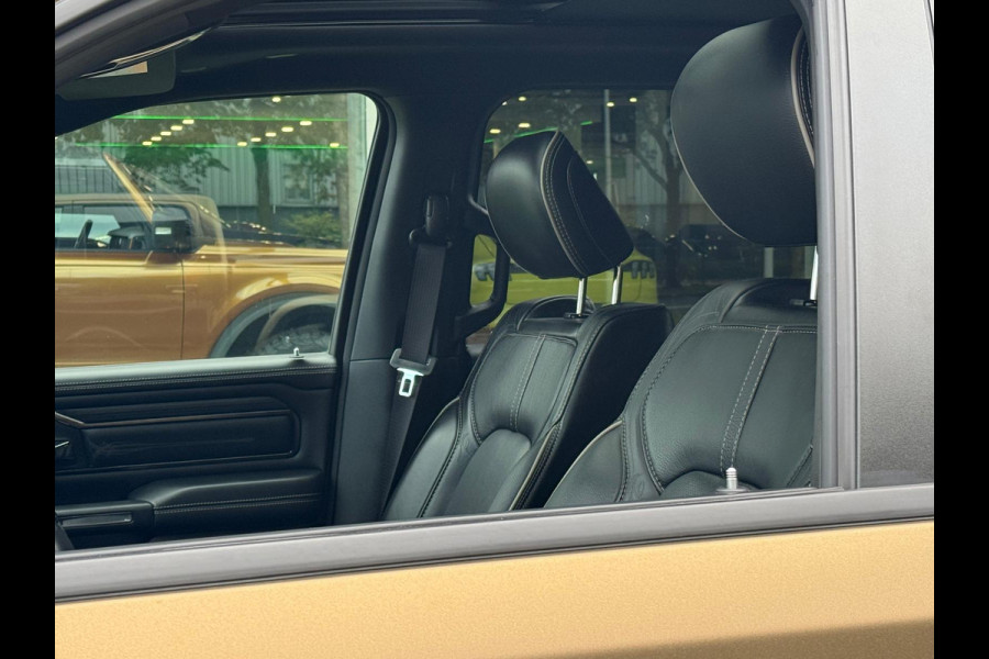 Dodge Ram Pick Up 5.7 V8 Limited Night Widebody Carway Edition