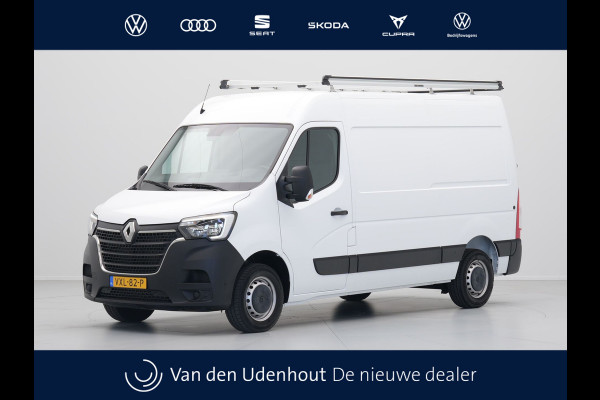 Renault Master T35 2.3 dCi 135 L2H2 Comfort Navigatie Trekhaak Airco Cruise Carplay Camera