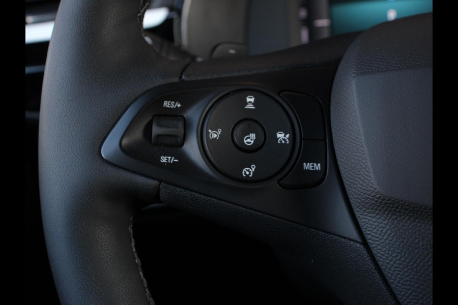 Opel Corsa 1.2 Turbo 136pk Hybrid Automaat GS | Navigatie | Apple Carplay/Android Auto | Digitale Cockpit | Camera | Parkeer sensoren | Airco | Lichtmetalen Velgen | Cruise Control