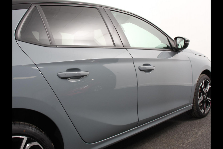 Opel Corsa 1.2 Turbo 136pk Hybrid Automaat GS | Navigatie | Apple Carplay/Android Auto | Digitale Cockpit | Camera | Parkeer sensoren | Airco | Lichtmetalen Velgen | Cruise Control