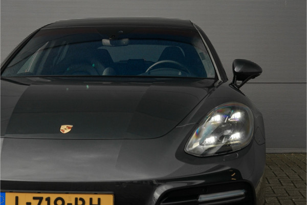 Porsche Panamera Sport Turismo 4.0 Turbo S E-Hybrid Pano Burmester Keramisch Sportstoelen