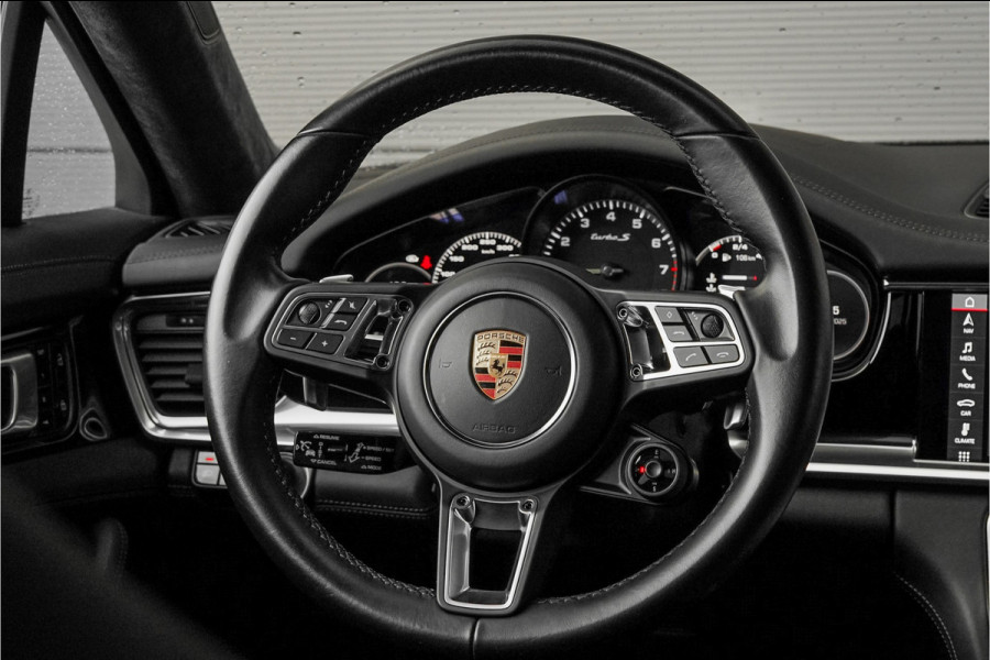 Porsche Panamera Sport Turismo 4.0 Turbo S E-Hybrid Pano Burmester Keramisch Sportstoelen
