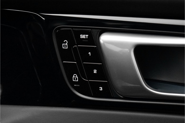 Porsche Panamera Sport Turismo 4.0 Turbo S E-Hybrid Pano Burmester Keramisch Sportstoelen