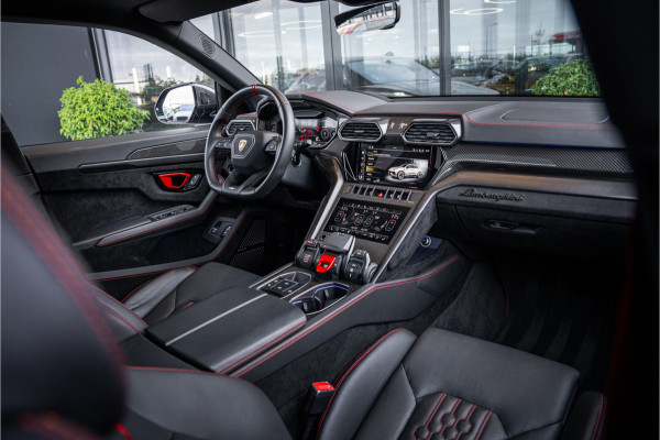 Lamborghini Urus 4.0 V8 Performante - Panorama | Full Carbon | Akrapovic | B&O Advanced | Massage