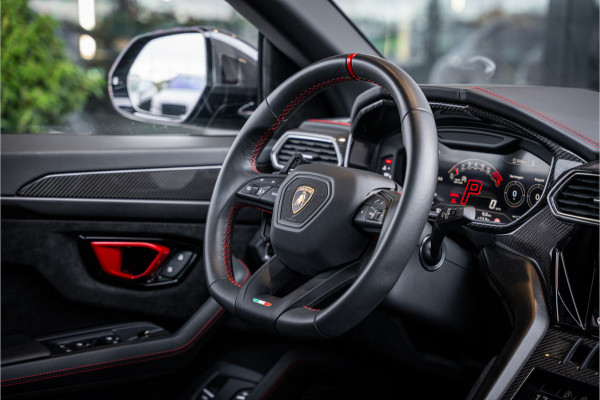Lamborghini Urus 4.0 V8 Performante - Panorama | Full Carbon | Akrapovic | B&O Advanced | Massage