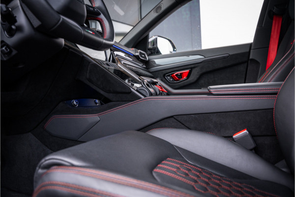 Lamborghini Urus 4.0 V8 Performante - Panorama | Full Carbon | Akrapovic | B&O Advanced | Massage