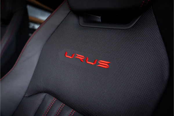 Lamborghini Urus 4.0 V8 Performante - Panorama | Full Carbon | Akrapovic | B&O Advanced | Massage