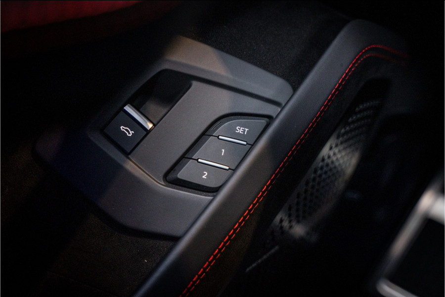 Lamborghini Urus 4.0 V8 Performante - Panorama | Full Carbon | Akrapovic | B&O Advanced | Massage