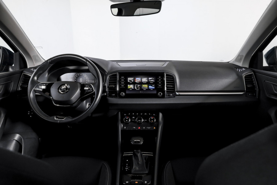 Škoda Karoq 1.5 TSI ACT 150 PK Business Edition - Automaat | Dig. Cockpit | Cruise | Stoel-+Stuurverw. | PDC | Camera | App. Connect | ECC | LED | LM 17" | 1944 Škoda Karoq 1.5 TSI ACT 150 PK Business Edition - Automaat | Dig. Cockpit | Cruise | Stoel-+Stuurverw. | PDC | Camera | App. Connect | ECC | LED | LM 17" | 1944