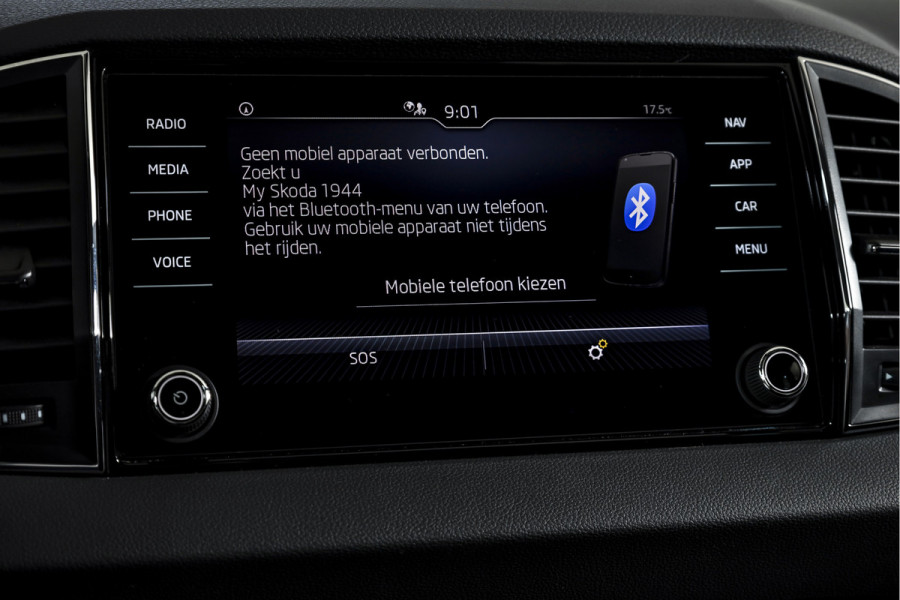 Škoda Karoq 1.5 TSI ACT 150 PK Business Edition - Automaat | Dig. Cockpit | Cruise | Stoel-+Stuurverw. | PDC | Camera | App. Connect | ECC | LED | LM 17" | 1944 Škoda Karoq 1.5 TSI ACT 150 PK Business Edition - Automaat | Dig. Cockpit | Cruise | Stoel-+Stuurverw. | PDC | Camera | App. Connect | ECC | LED | LM 17" | 1944