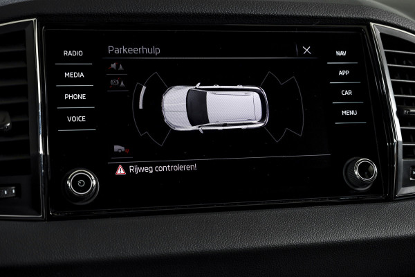 Škoda Karoq 1.5 TSI ACT 150 PK Business Edition - Automaat | Dig. Cockpit | Cruise | Stoel-+Stuurverw. | PDC | Camera | App. Connect | ECC | LED | LM 17" | 1944 Škoda Karoq 1.5 TSI ACT 150 PK Business Edition - Automaat | Dig. Cockpit | Cruise | Stoel-+Stuurverw. | PDC | Camera | App. Connect | ECC | LED | LM 17" | 1944
