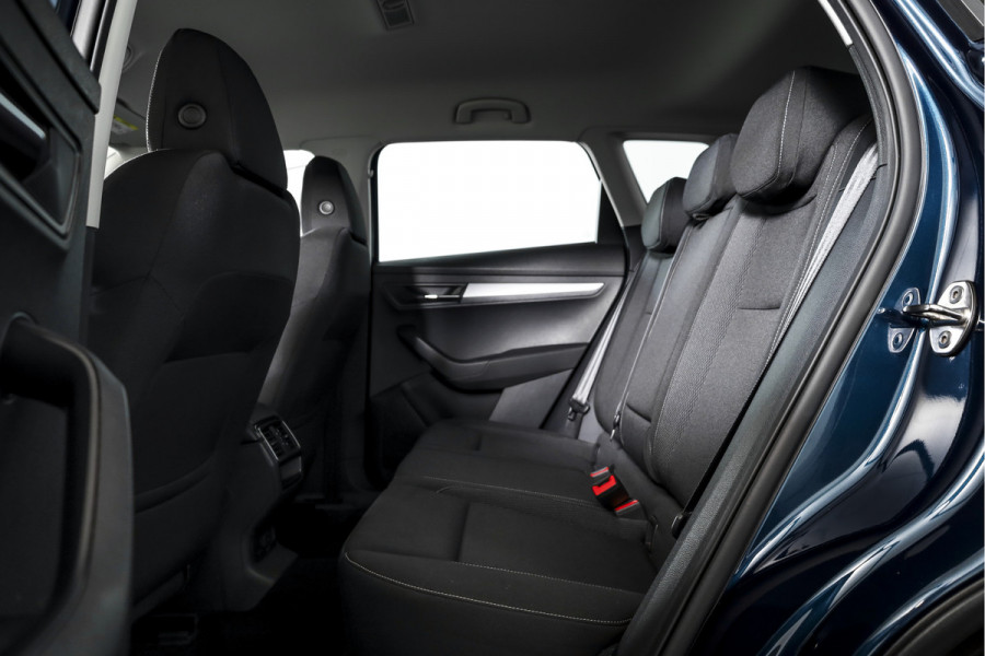 Škoda Karoq 1.5 TSI ACT 150 PK Business Edition - Automaat | Dig. Cockpit | Cruise | Stoel-+Stuurverw. | PDC | Camera | App. Connect | ECC | LED | LM 17" | 1944 Škoda Karoq 1.5 TSI ACT 150 PK Business Edition - Automaat | Dig. Cockpit | Cruise | Stoel-+Stuurverw. | PDC | Camera | App. Connect | ECC | LED | LM 17" | 1944