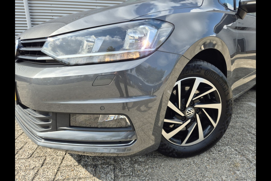 Volkswagen Touran 1.0 TSI Comfortline 7p Camera/Navigatie,parkeersensoren,
