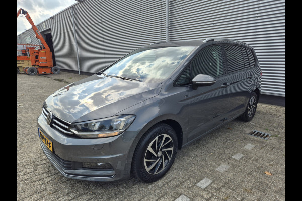 Volkswagen Touran 1.0 TSI Comfortline 7p Camera/Navigatie,parkeersensoren,
