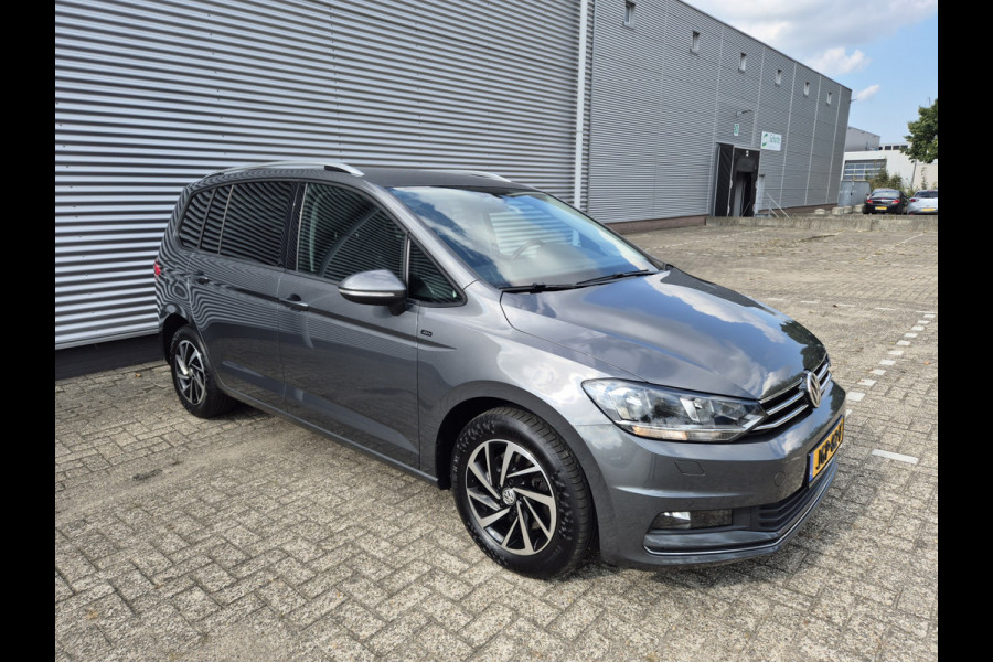 Volkswagen Touran 1.0 TSI Comfortline 7p Camera/Navigatie,parkeersensoren,