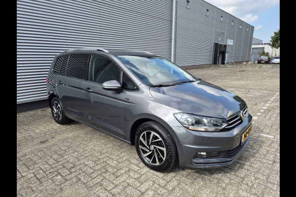 Volkswagen Touran 1.0 TSI Comfortline 7p Camera/Navigatie,parkeersensoren,