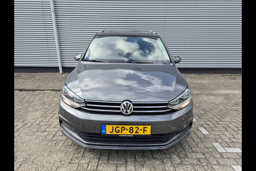 Volkswagen Touran 1.0 TSI Comfortline 7p Camera/Navigatie,parkeersensoren,